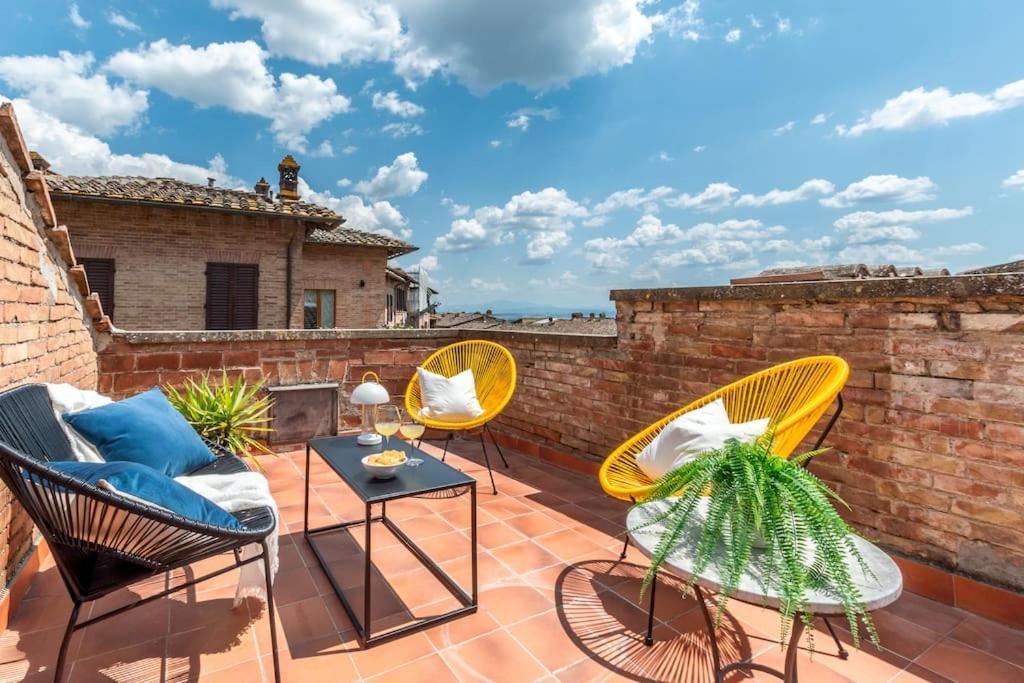 Appartamento Mimosa- Loft Elegante Con Terrazza Nel Centro Di Siena Esterno foto